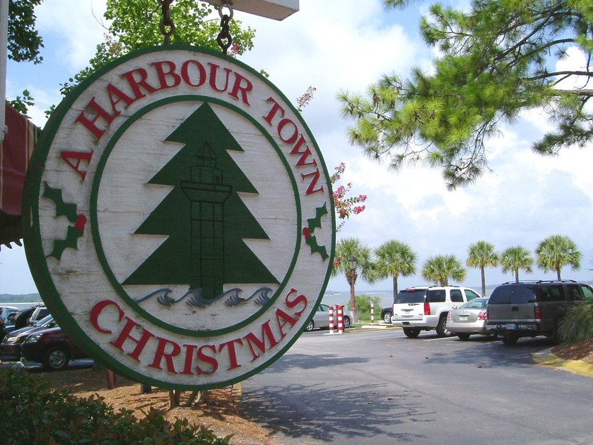 Hilton Head Island, SC: A Harbour Town Christmas store