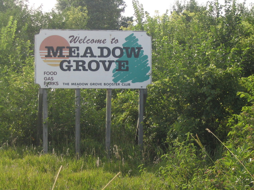 Meadow Grove, NE: Meadow Grove welcome sign