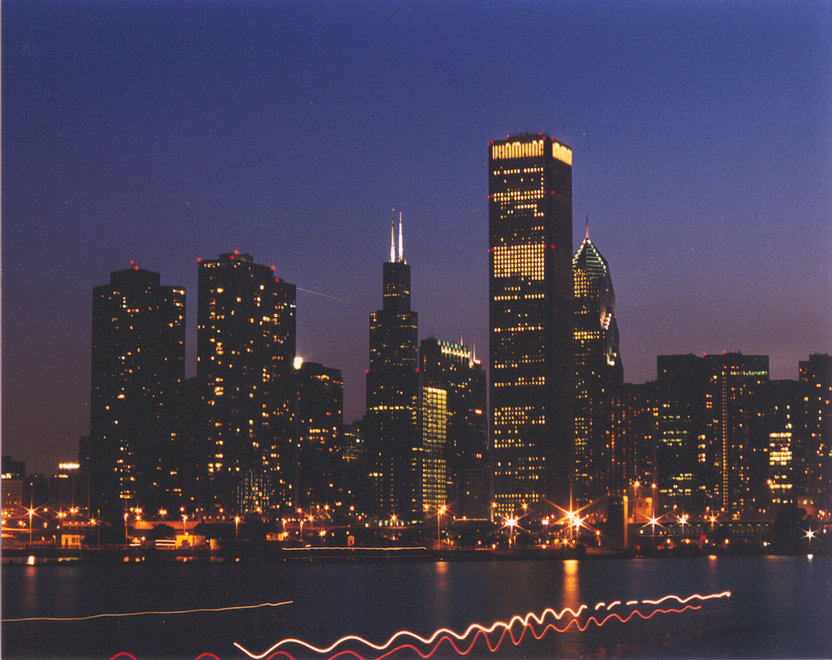 Chicago, IL: Chicago Skyline at night