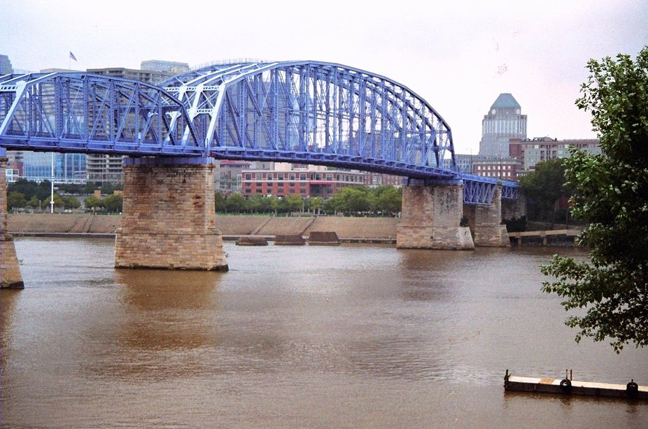 Cincinnati, OH: The Purple People Bridge