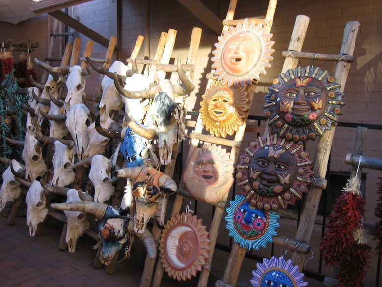 Corrales, NM: Shopping along the roadside in Corrales, NM