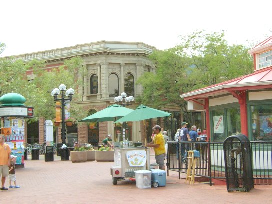 Boulder, CO: Pearl St Mall