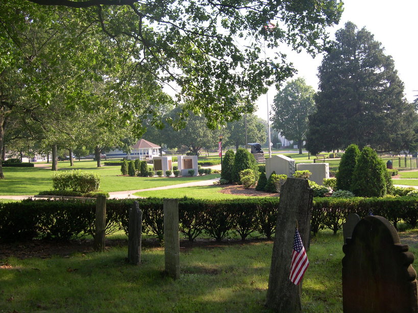 North Haven, CT: Center Cemetery