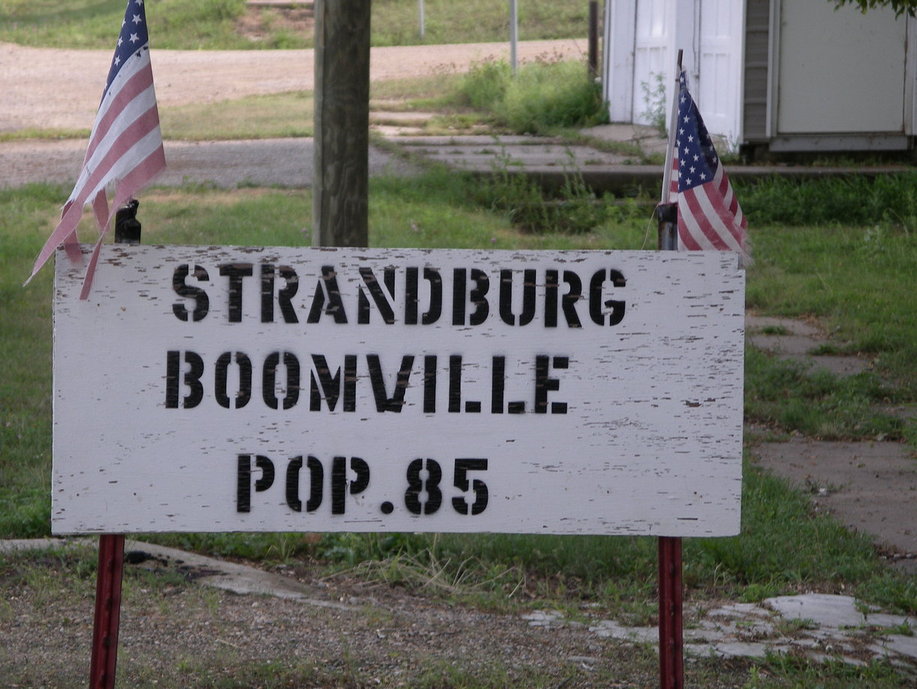 Strandburg, SD: Town Sign Found in Local Yard