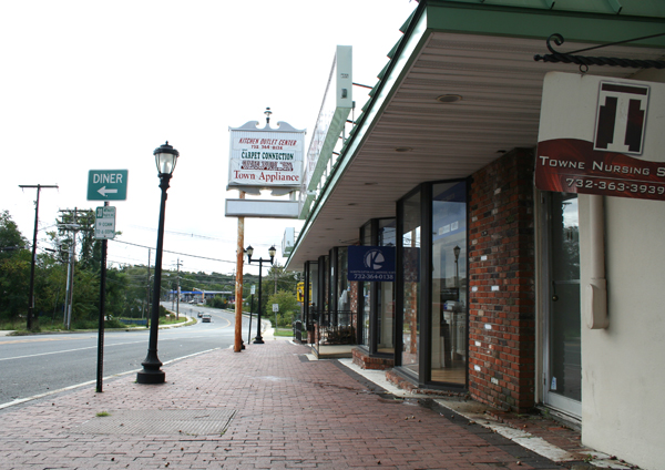 Lakewood, NJ: Some of the storefronts in Lakewood NJ