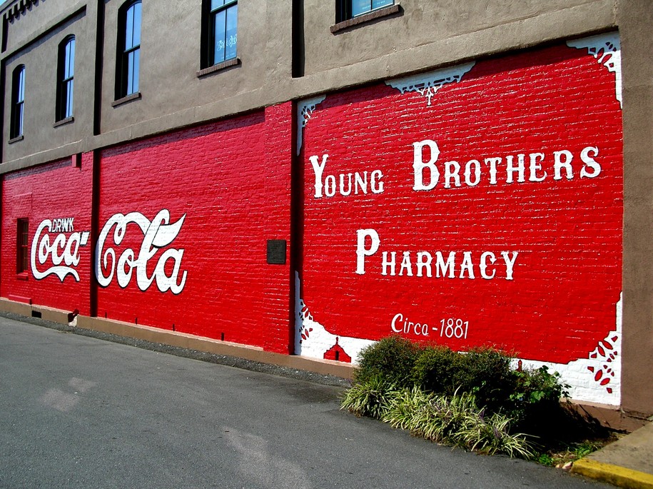 Cartersville, GA: Coke Mural