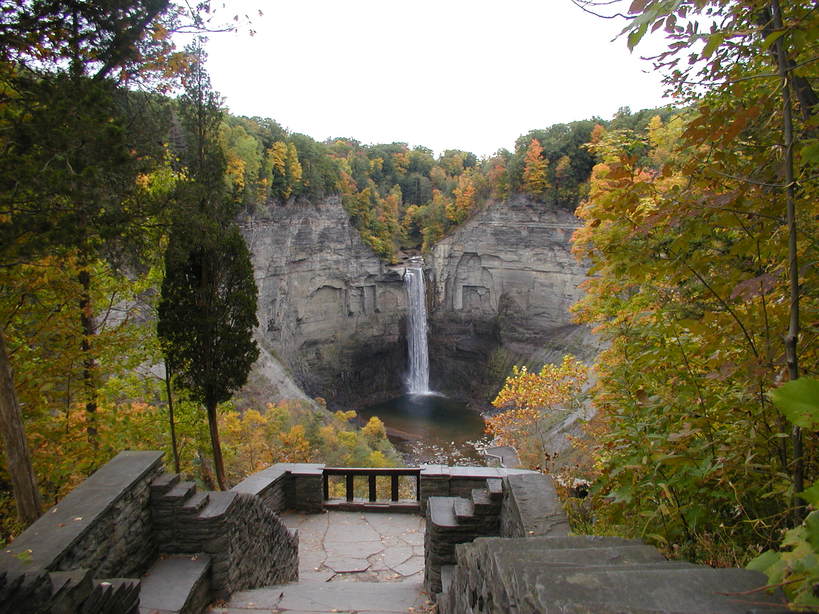 Trumansburg, NY: Taughannock Falls in Autumn