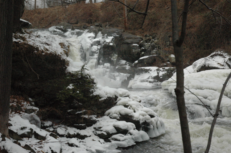 Boonton, NJ: the falls at Grace Park in Winter