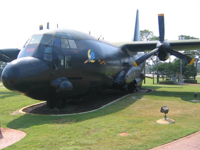 Mary Esther, FL: AC-130 Gunship, Hurlburt Field Airpark