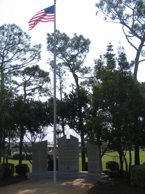 Mary Esther, FL: Air Commando Memorial Hurlburt Field Airpark