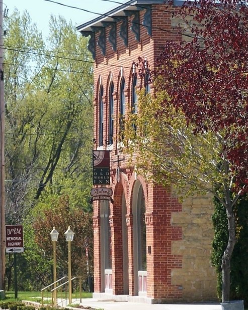 Spillville, IA: restored fine dining/bed & Breakfast