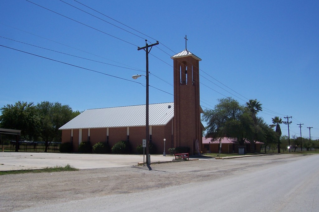 Elmendorf, TX: Church in Elmendorf, TX