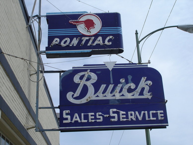 Woodland, CA: Century Buick Pontiac Vintage Sign