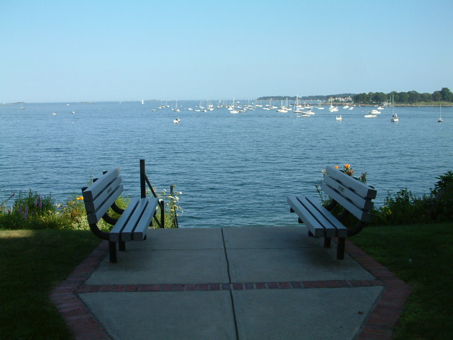 Beverly, MA: Lothrop Street Public Resting Area overlooking the Atlantic, Beverly