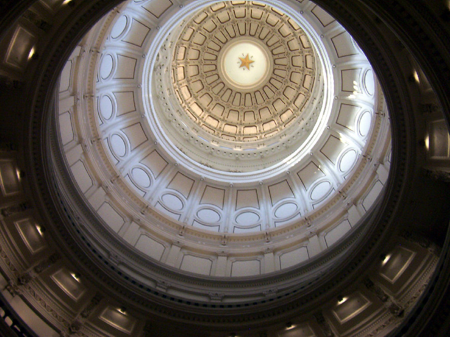 Austin, TX: Looking up inside capitol dome