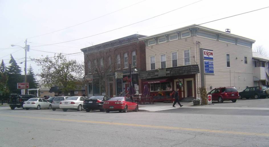 Poultney, VT: Main Street at Perry's eatery