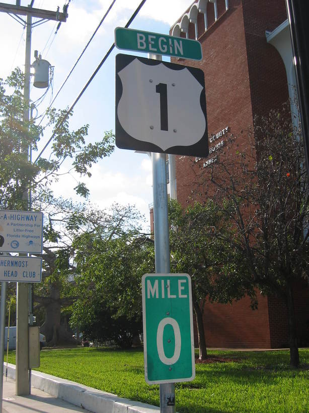 Key West, FL: Mile marker 0 on US 1 in Key West