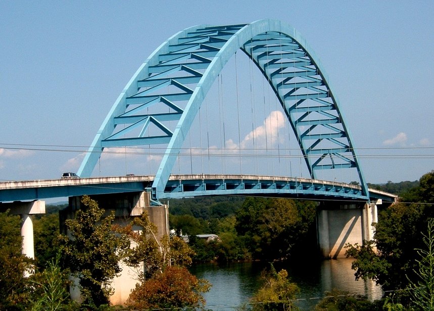South Pittsburg, TN: Beautiful Bridge in South Pittsburg, TN