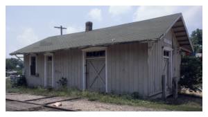 Winona, MO: Railroad depots