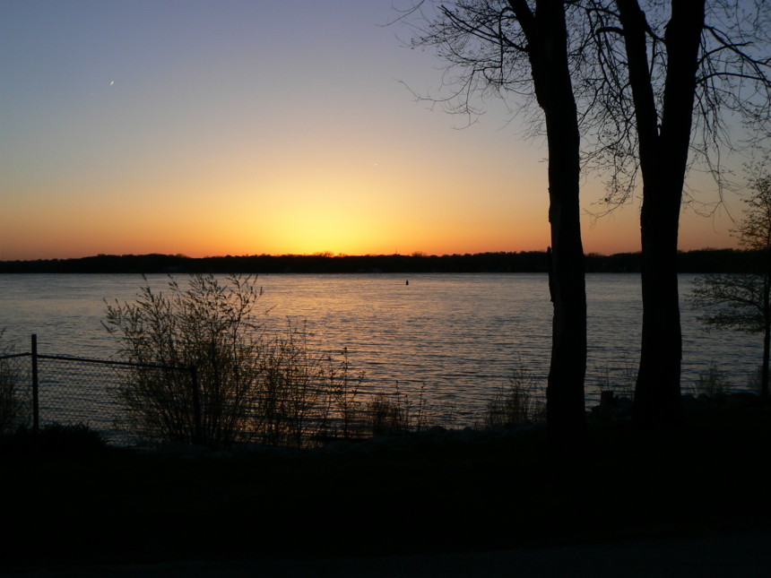 Hampton, IL: Sunset Over Mississippi River - Hampton, IL