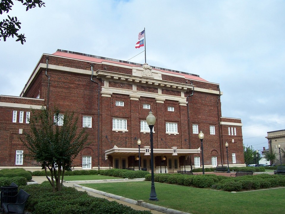 Albany, GA: This picture is of the Albany police station downtown. User comment: I'm from Albany, GA and this is NOT a picture of the Police Station downtown. This is a picture of the historic Albany Municipal Auditorium.