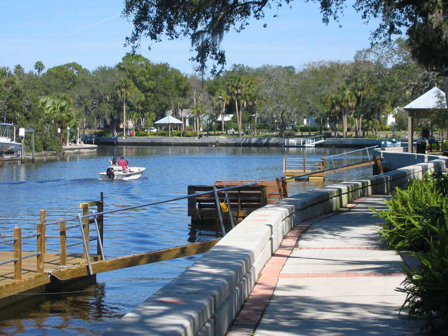 New Port Richey, FL: Cotee River Linear Park
