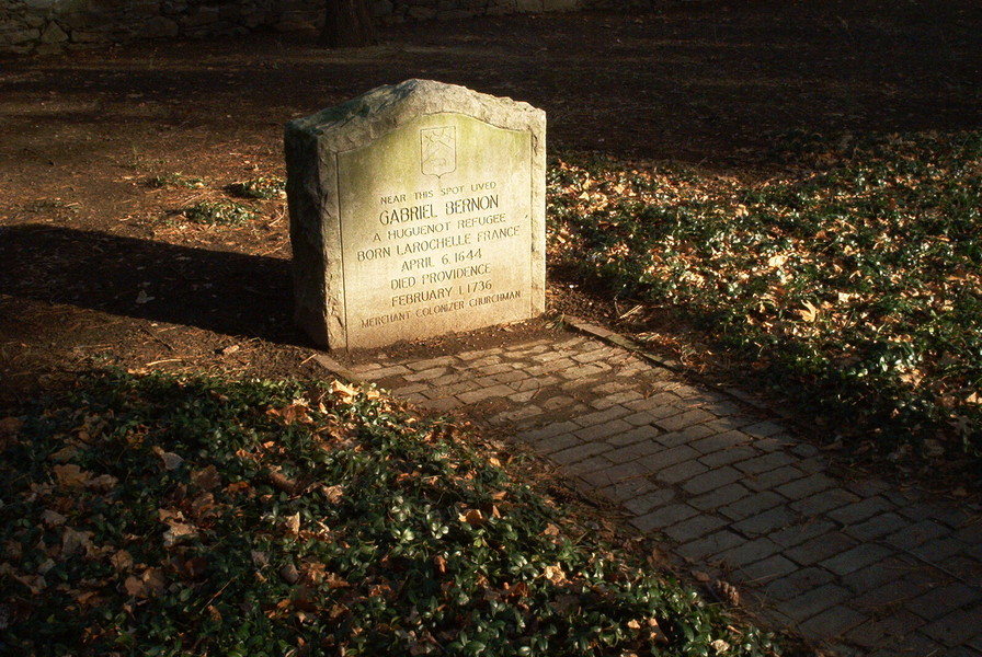 Providence, RI: Hugenot grave