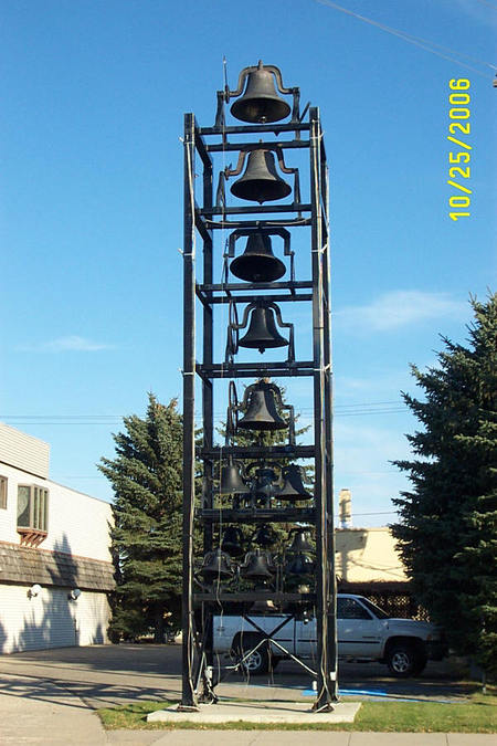 Rugby, ND: Rugby Bells - School & Train Bell collection for Memorial