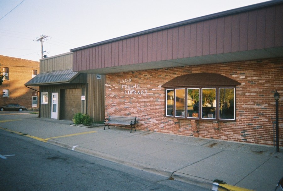 Ladd, IL: Ladd Public Library, October 2005