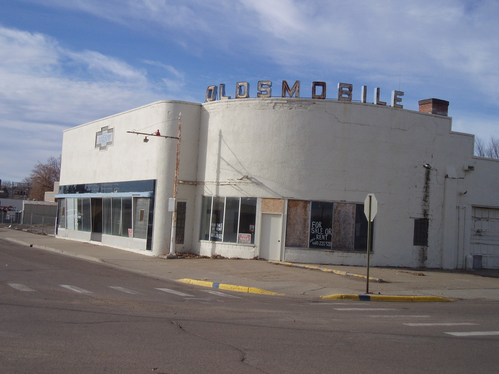 Beulah, ND: Defunct Chevy/Olds dealer at East end of main drag.