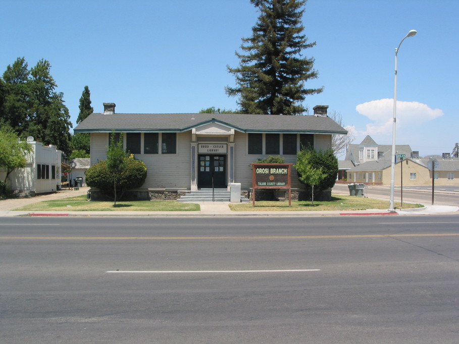 Orosi, CA: Orosi Library
