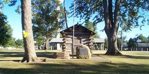 Willshire, OH: Old Log Cabin moved to Willshire Park
