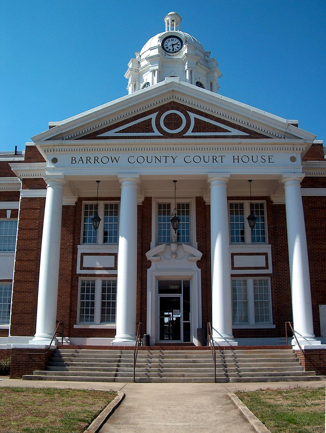 Winder, GA: Barrow County Courthouse in Winder