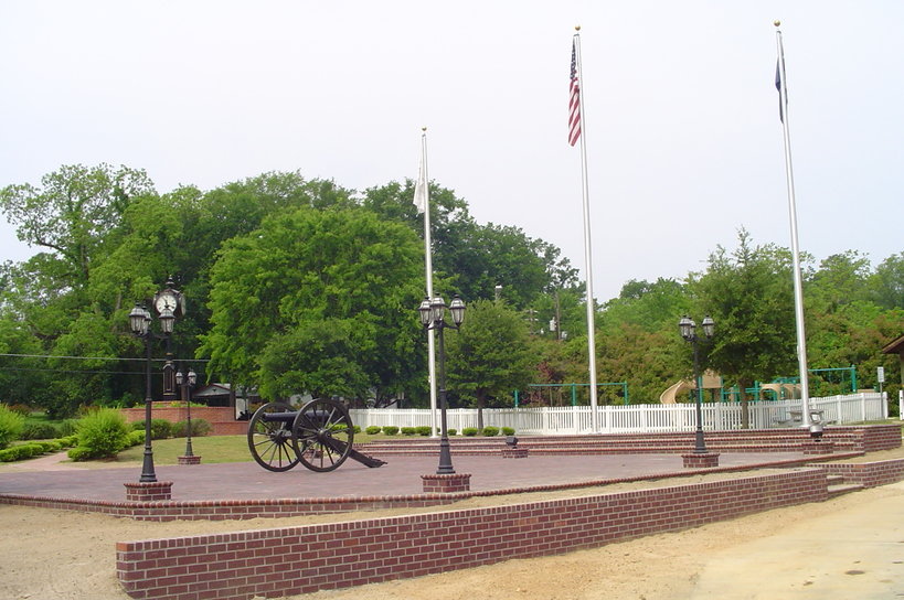 Society Hill, SC: Veterans Park downtown Thanks to the supporters