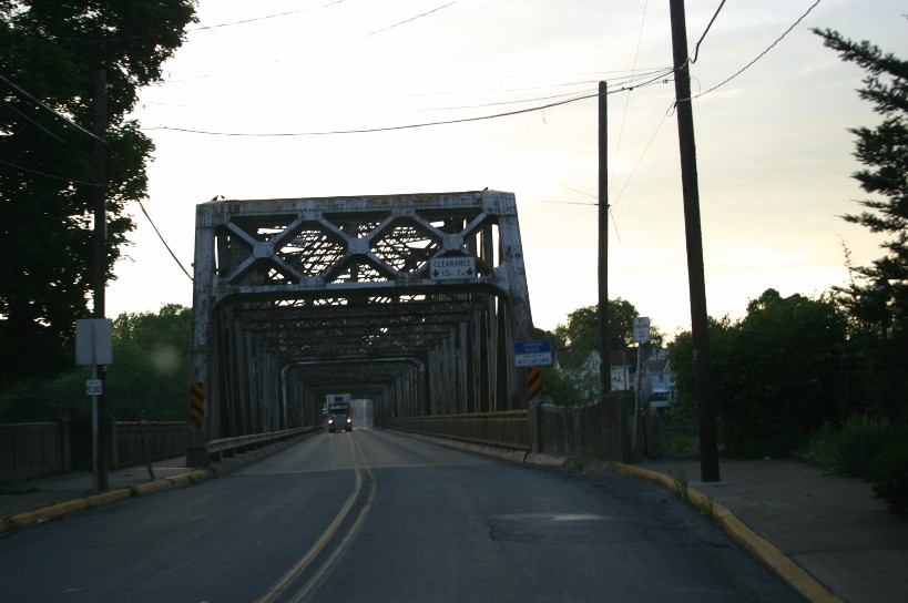 Mifflintown, PA: Rt 35 Juniata River bridge at Mifflintown