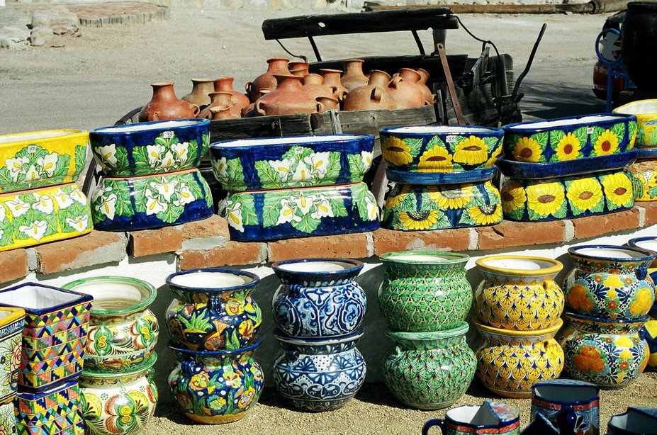 Tubac, AZ pottery at a store in Tubac photo, picture, image (Arizona