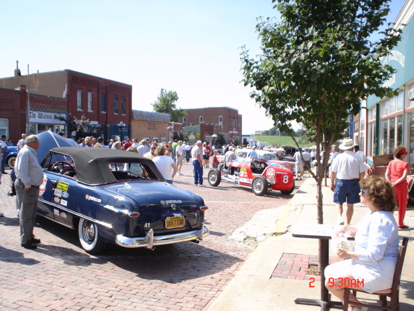 Walnut, IA: Walnut's Annuel Car Show