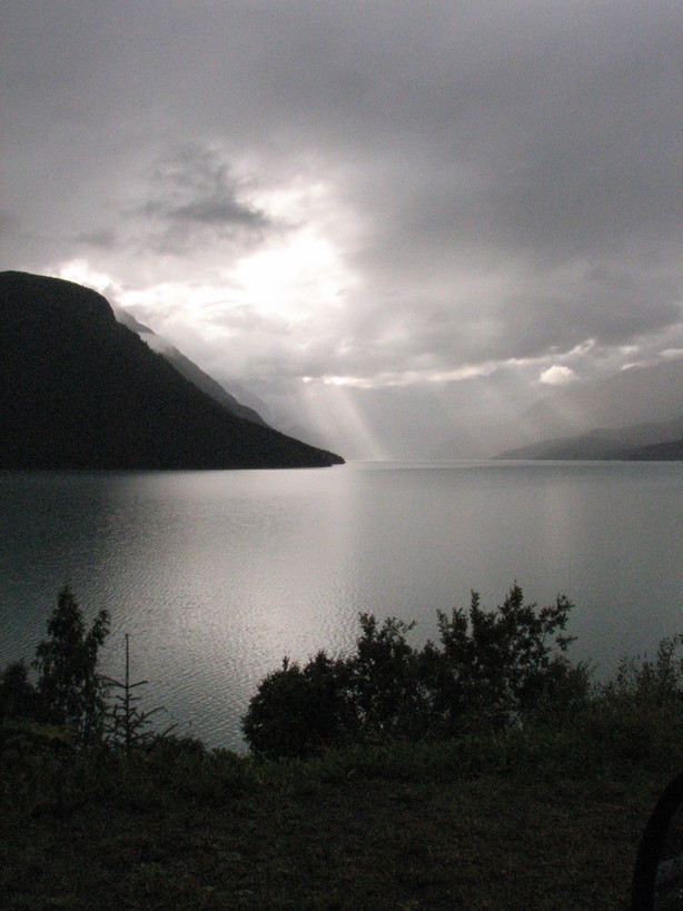 Cooper Landing, AK: Kenai Lake looking West