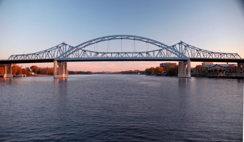 La Crosse, WI: Mississippi River Bridge (Hwy 16 / 41