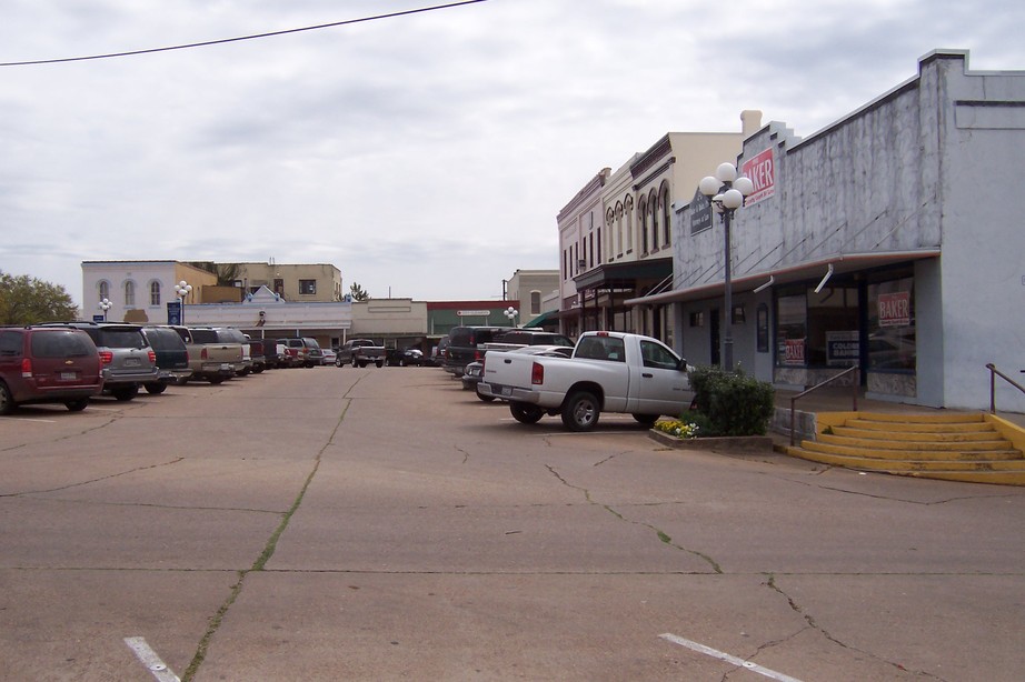 Bellville, TX: Bellville-downtown on the square