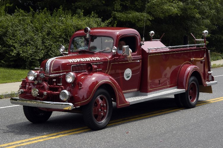 Hopkinton, MA: Vintage Hopkinton fire engine used in the Independence Day Parade 2006.