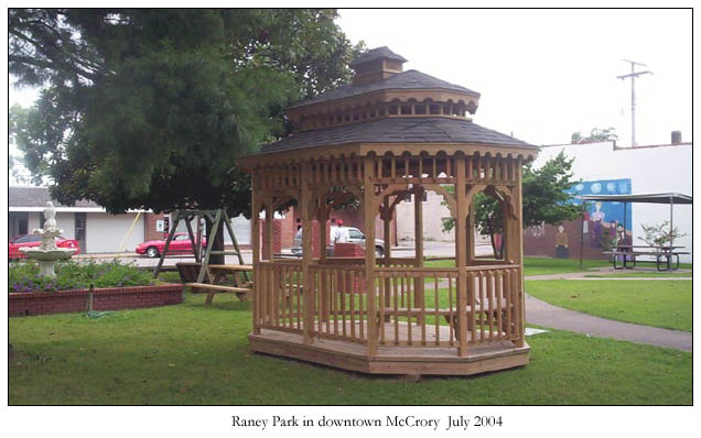 McCrory, AR: Downtown Raney Park in McCrory, AR