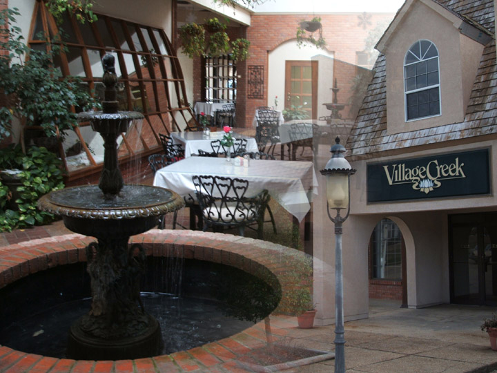 Grenada, MS: Village Creek Cafe