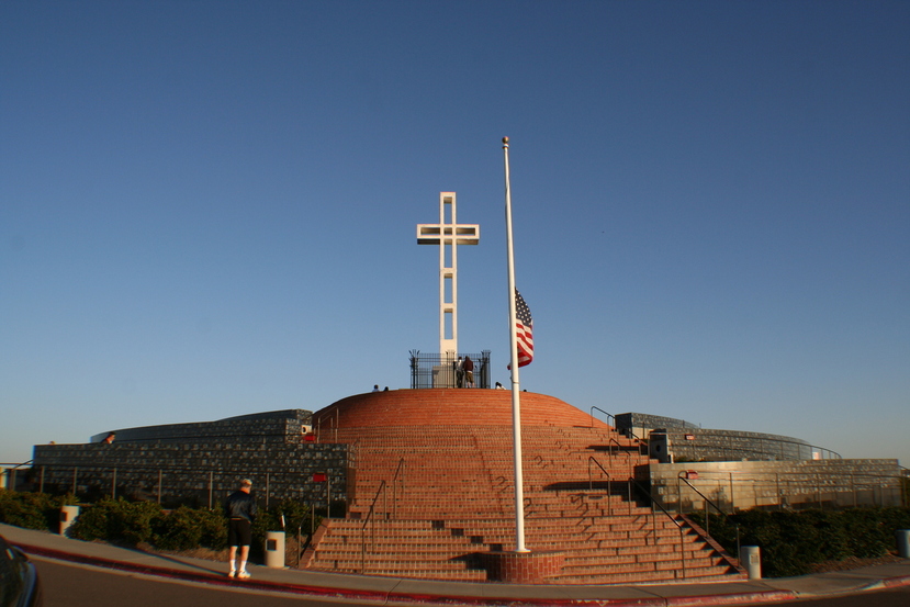 San Diego, CA: Mt. Soledad Cross
