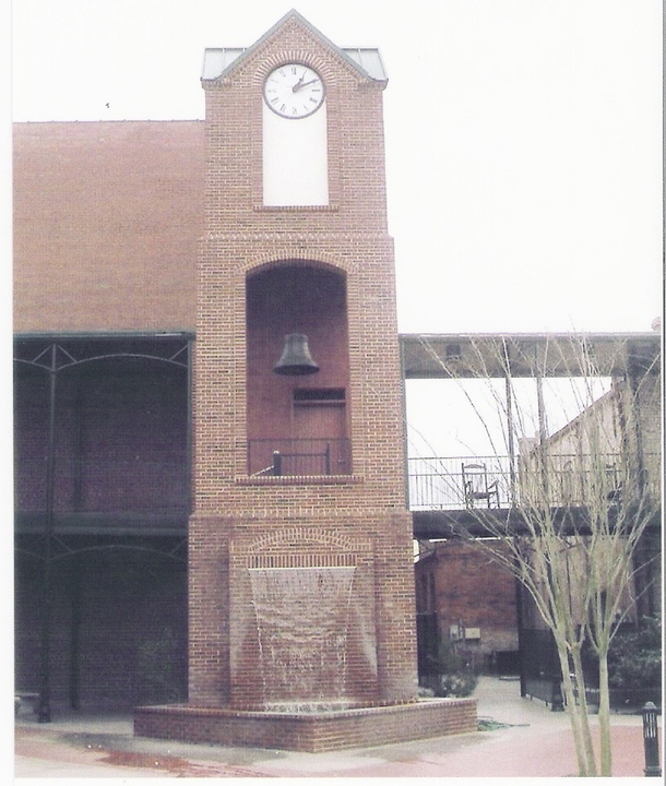 Douglas, GA: The clocktower downtown