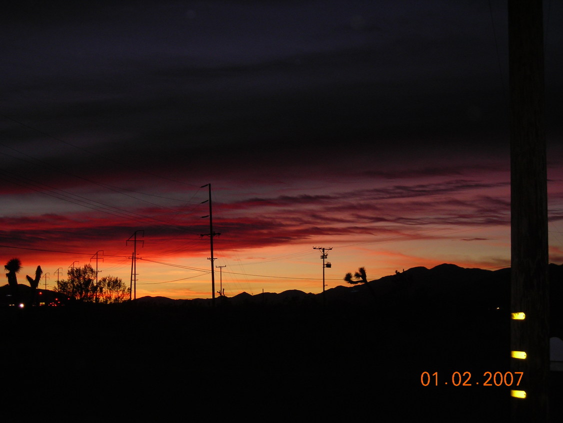 Yucca Valley, CA: Sunset in Paradise Valley, Yucca Valley, CA