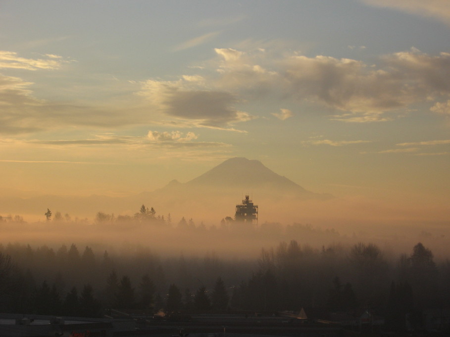 Burien, WA: Sunrise over Mt. Rainier