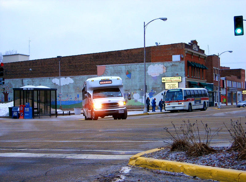 Clinton, IA: City Bus Stop