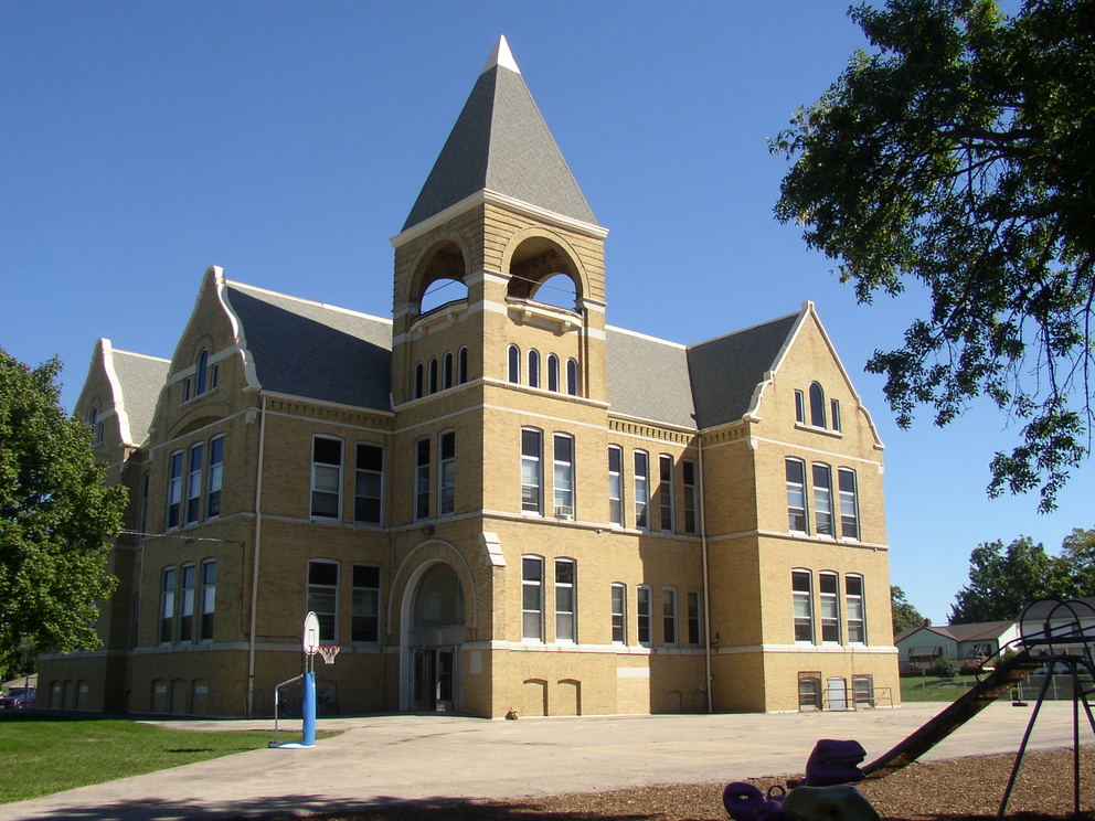 Harvard, IL: Central School in Harvard, IL - continuously operating as a school since 1888