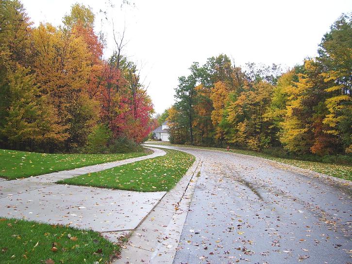 Waterford, MI: The beautiful autumn colors in Waterford, taken Oct. 2006.